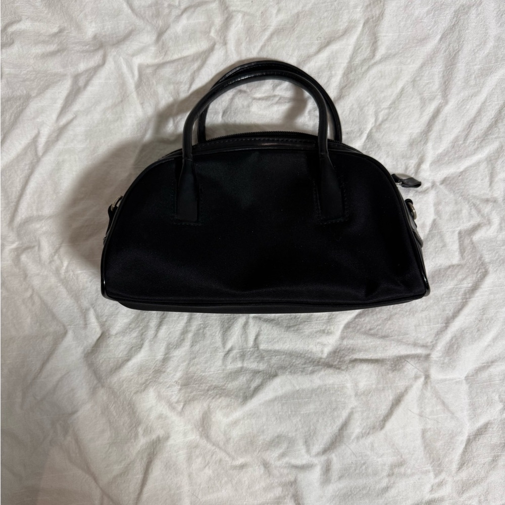 Elegant Black Handbag